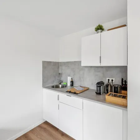 Go2Cozy Apartments - Quiet Central Studio, Free Parking Kaiserslautern