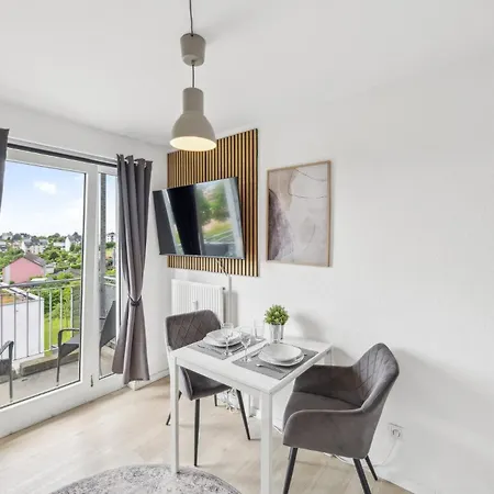 Go2Cozy Apartments - Quiet Central Studio, Free Parking Kaiserslautern